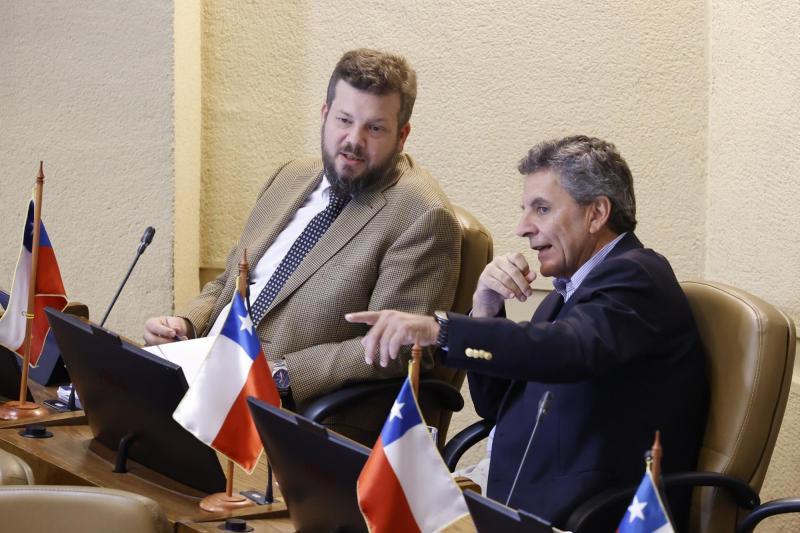 ATON- Diputados Kaiser y de la Carrera