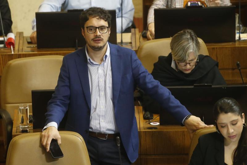 Aton- Jaime Sáez, diputado del FA