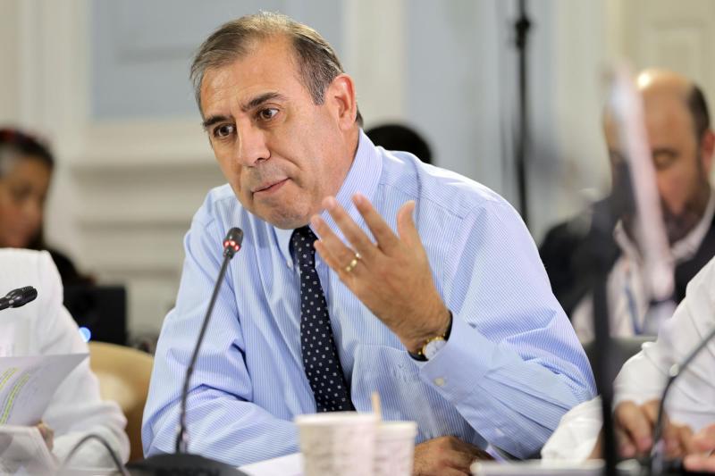 Aton- Senador Sergio Gahona