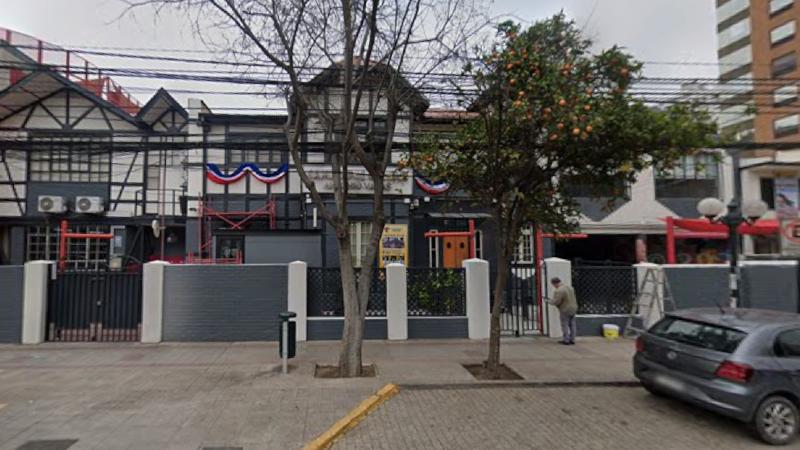 Google Maps - Cambridge College de Providencia obtuvo el mayor puntaje promedio en la PAES