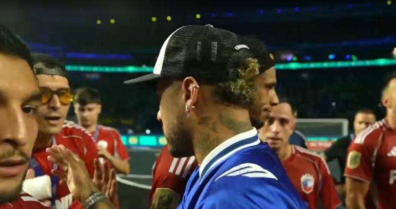 Neymar consoló al equipo chileno tras perder la final de la Kings League ante Brasil