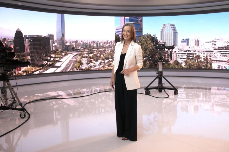 El 13 - Consuelo Saavedra