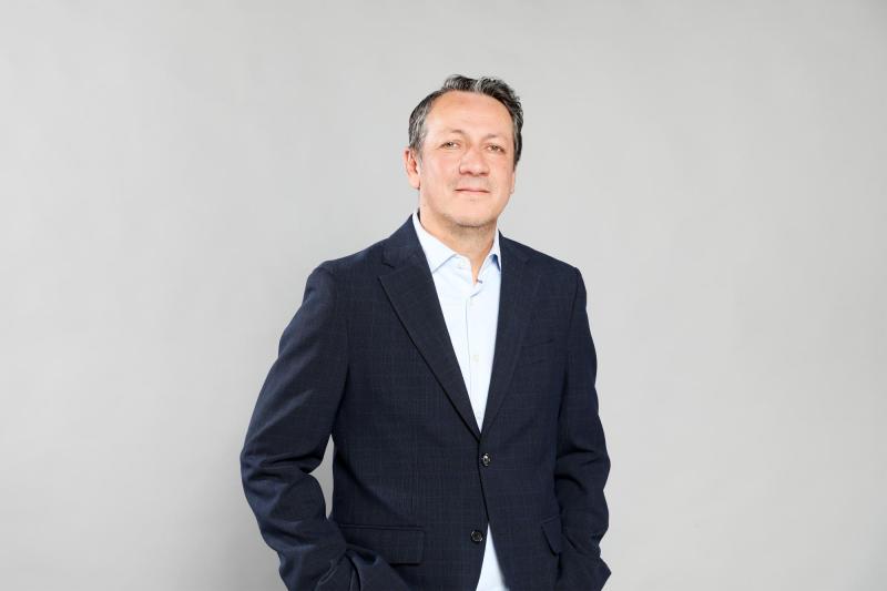 El 13 - Cristián Hernández