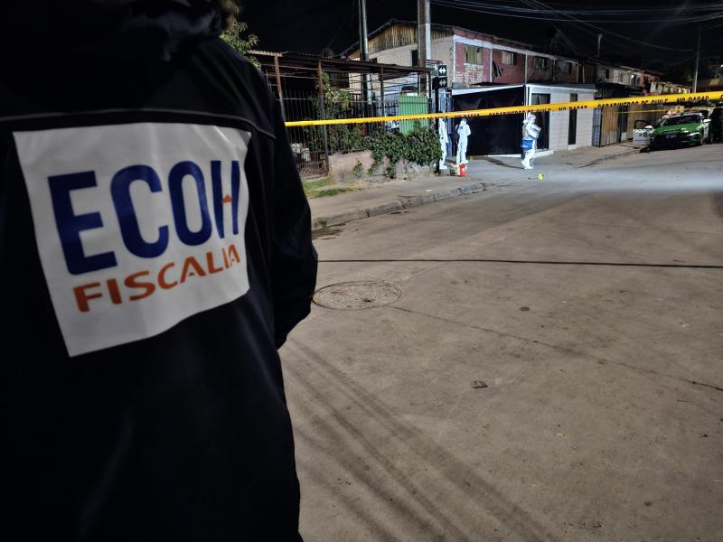 Homicidio en La Pintana: hallan cuerpo con múltiples impactos balísticos - X @ECOH_FiscaliaRM