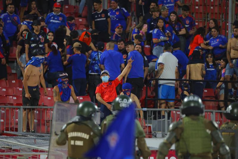 Incidentes en el Estadio Nacional - Photosport