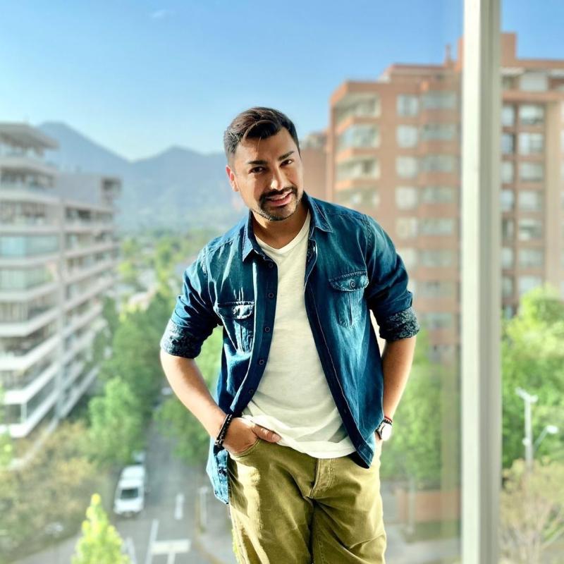 Instagram - Qué se sabe de la muerte de Andrés Caniulef en edificio de Santiago Centro