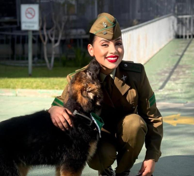 Redes sociales - Carabinera Yillians San Martín Ulloa