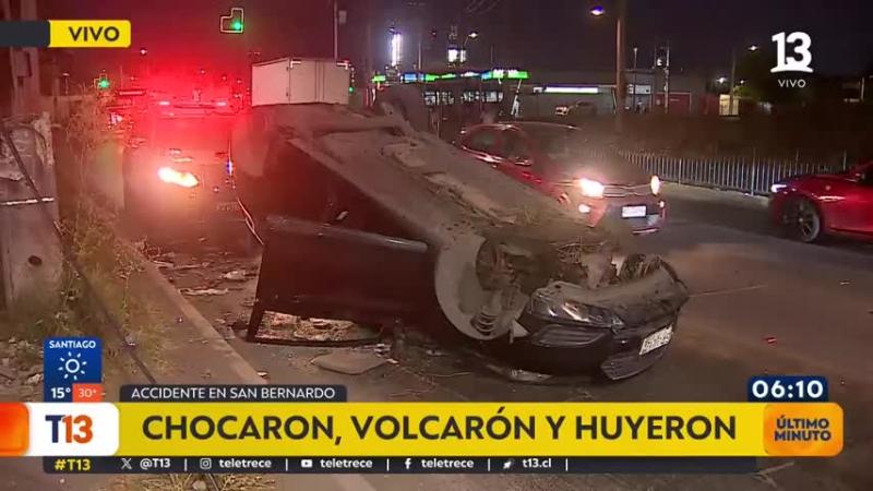 Accidente en San Bernardo: Auto volcó y ocupantes huyeron del lugar