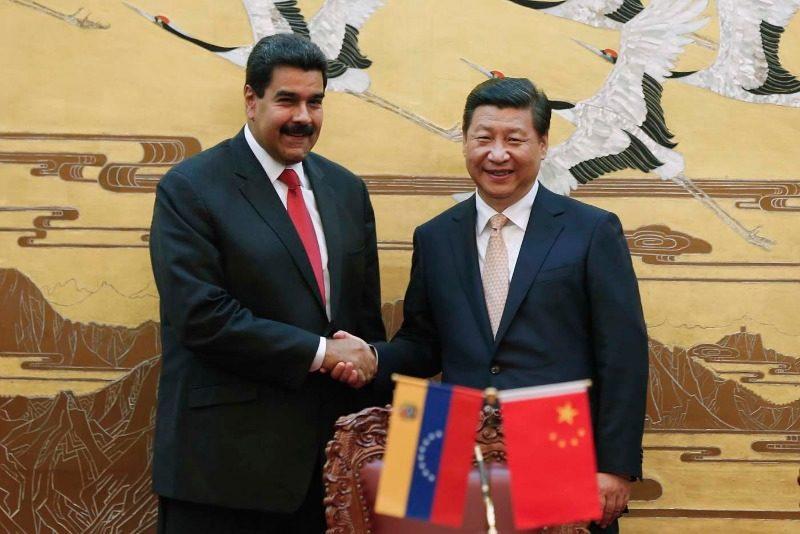China insta a EEUU a "liberar inmediatamente" a Maduro - AFP