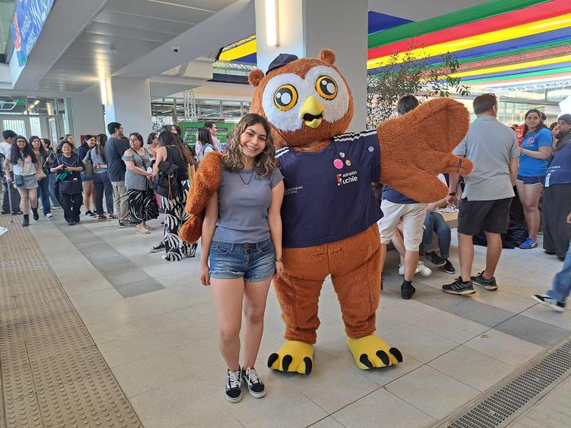 uchile.cl - Marcela Romero estudiará Pedagogía en Educación Media en Matemáticas y Física en la Universidad de Chile