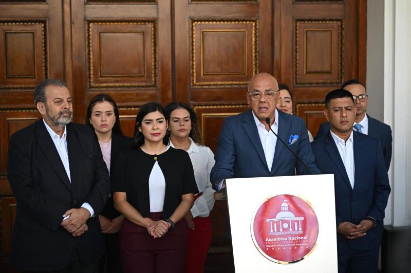 AFP - Jorge Rodríguez se refiere a liberación de presos políticos