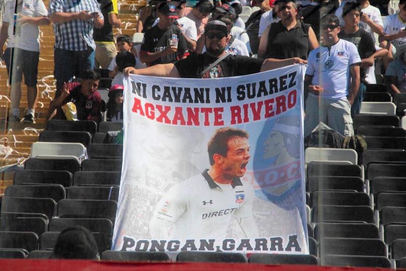 Lienzo de 2018 de hinchas de Colo-Colo a Rivero | Archivo DaleAlbo