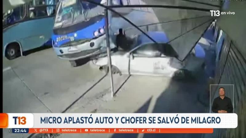 VIDEO | Micro aplastó un auto en San Pedro de la Paz | T13