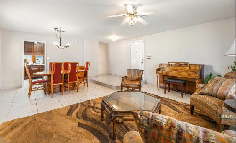 Zillow - Así luce la tradicional casa de 'Breaking Bad'