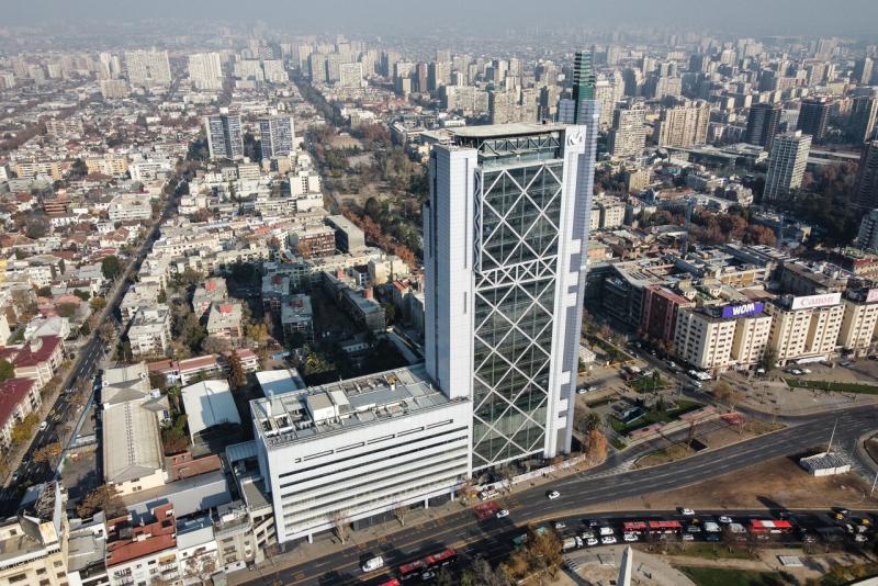 Agencia Uno - Telefónica vende su filial en Chile y ahonda en su salida de Latinoamérica