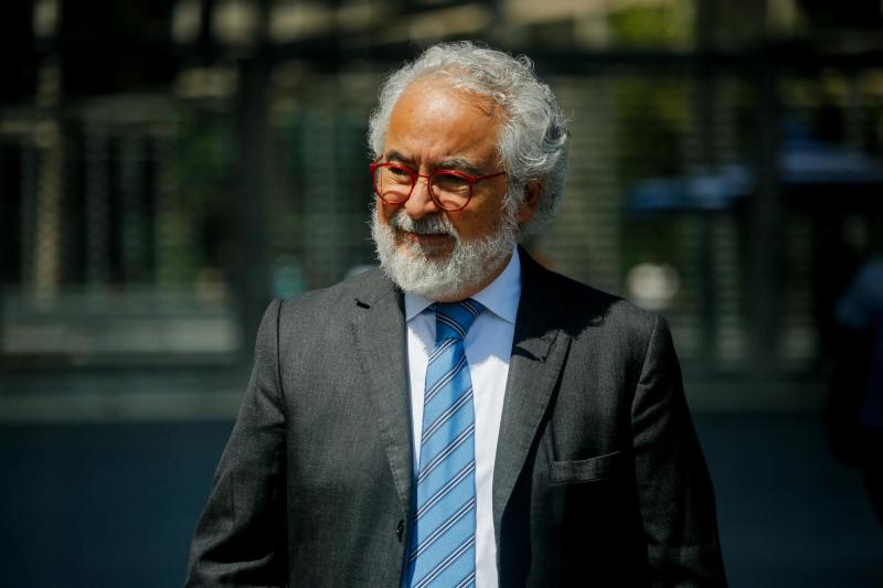 Defensa de Hermosilla insiste que fiscal Parra declare como testigo - Agencia Uno