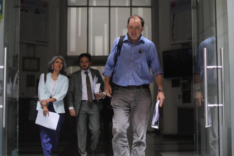 Poduje promete reconstrucción tras reunión con Montes - Agencia Uno