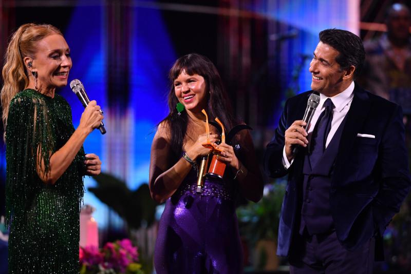 Agencia Uno - Karen Doggenweiler / Bomba Estéreo / Rafael Araneda