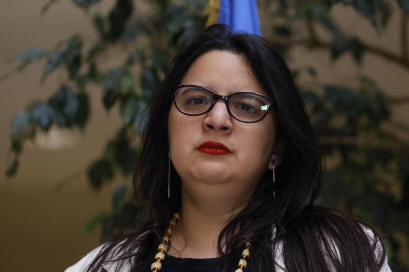 Aton- Martínez recibió un bono de $8 millones en diciembre