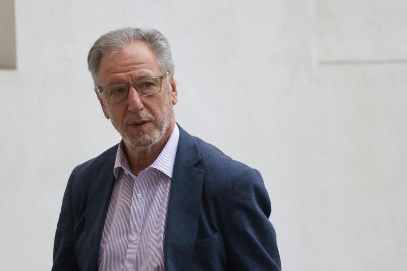 Alza en cuentas de luz: experto cuestiona proyecto del Gobierno - Aton