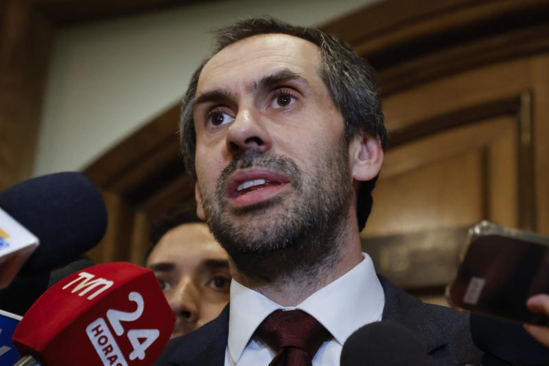 Aton- Oficialismo salió a declararse en contra de AC contra Grau