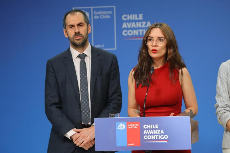 Aton- Vallejo puso en duda mérito de AC contra ministro Grau