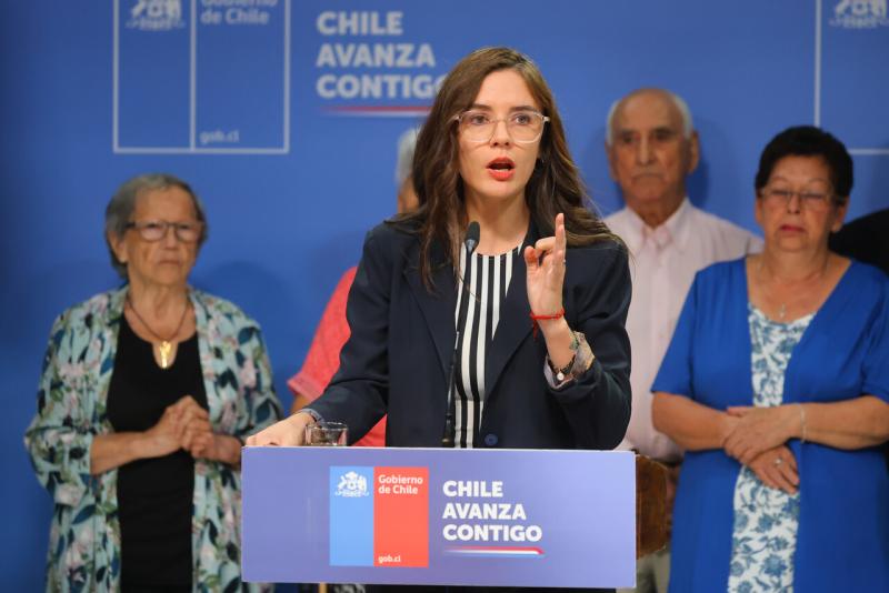 Aton - Ministra Vallejo adelantó el último 8M de la actual administración