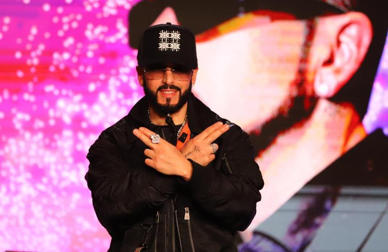 Aton - El nacimiento de Yandel sinfónico: así comenzó la apuesta que cerrará la quinta noche de Viña 2026