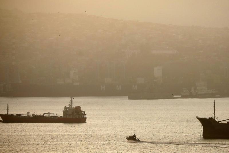 T13 - Flotas chinas en el Pacífico Sur: Operación sobre límite de las 200 millas reabre debate por la jibia y la regulación chilena | Agencia UNO - Referencial