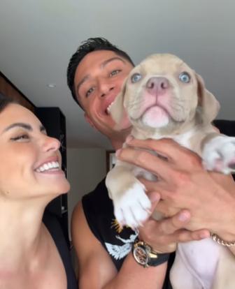 @sammisreyes - Presentan su nuevo integrante perruno a la familia Dides Reyes