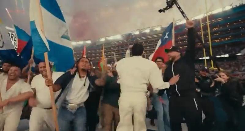 Reddit - Bandera de Chile en show de Bad Bunny