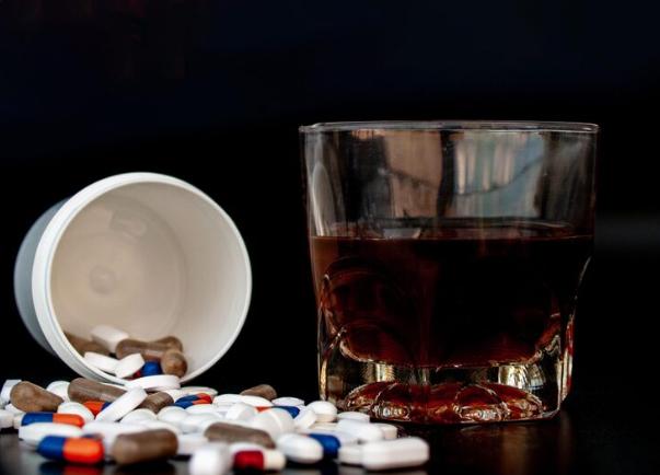 Acusan a joven de planificar al menos dos asesinatos con ChatGPT - Referencial Freepik