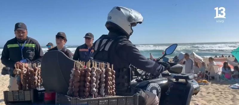 T13 - Frutillas con chocolate son decomisadas en playas chilenas