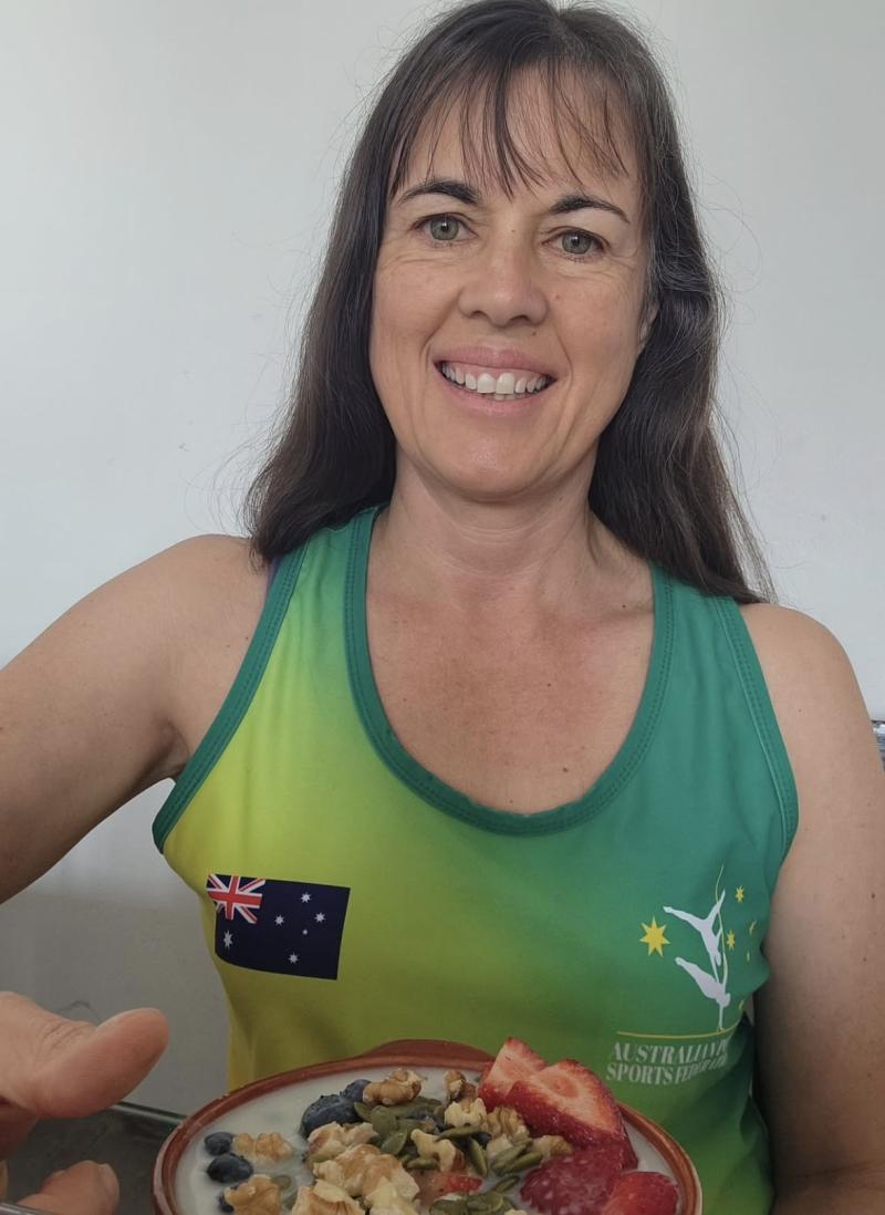 @fiona:spins - Australiana relata cómo alcanzó récord mundial de pole dance a 5.834 m en el desierto de Atacama