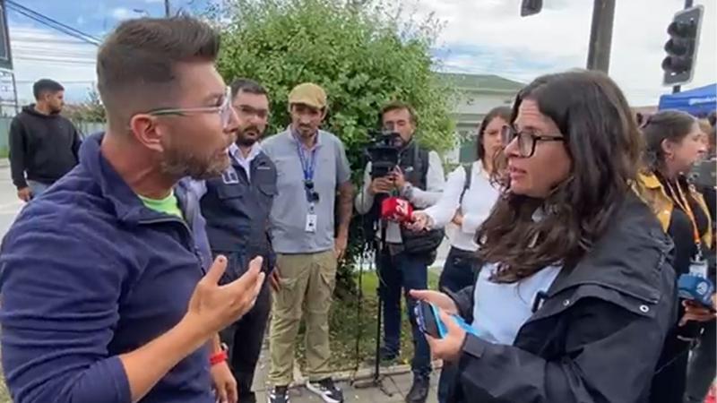 T13 - "No se me pique a choro": ministra Orellana se defiende tras ser increpada