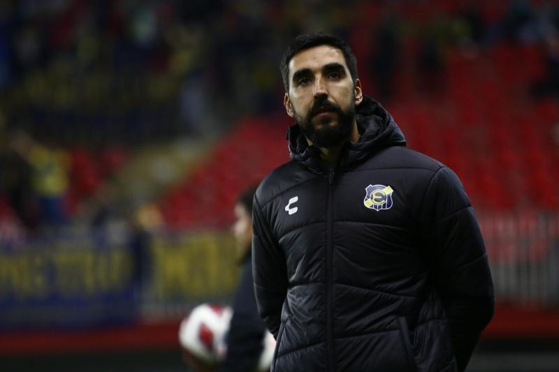 Meneghini en su paso por Everton - Photosport (2023)