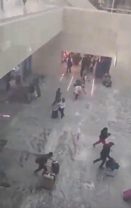 Pánico en el aeropuerto tras la muerte de El Mencho - RRSS