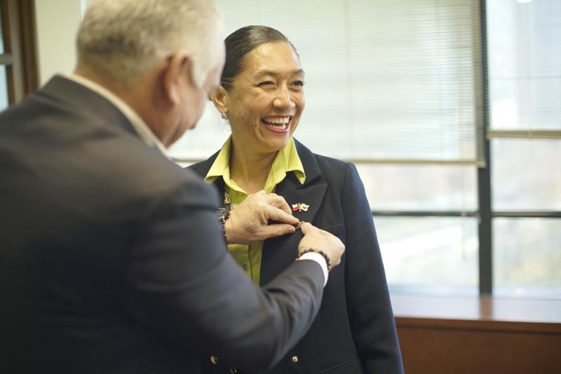 Instagram @AmuchChile - Alcaldesa de Rapa Nui, Elizabeth Arévalo Pakarati