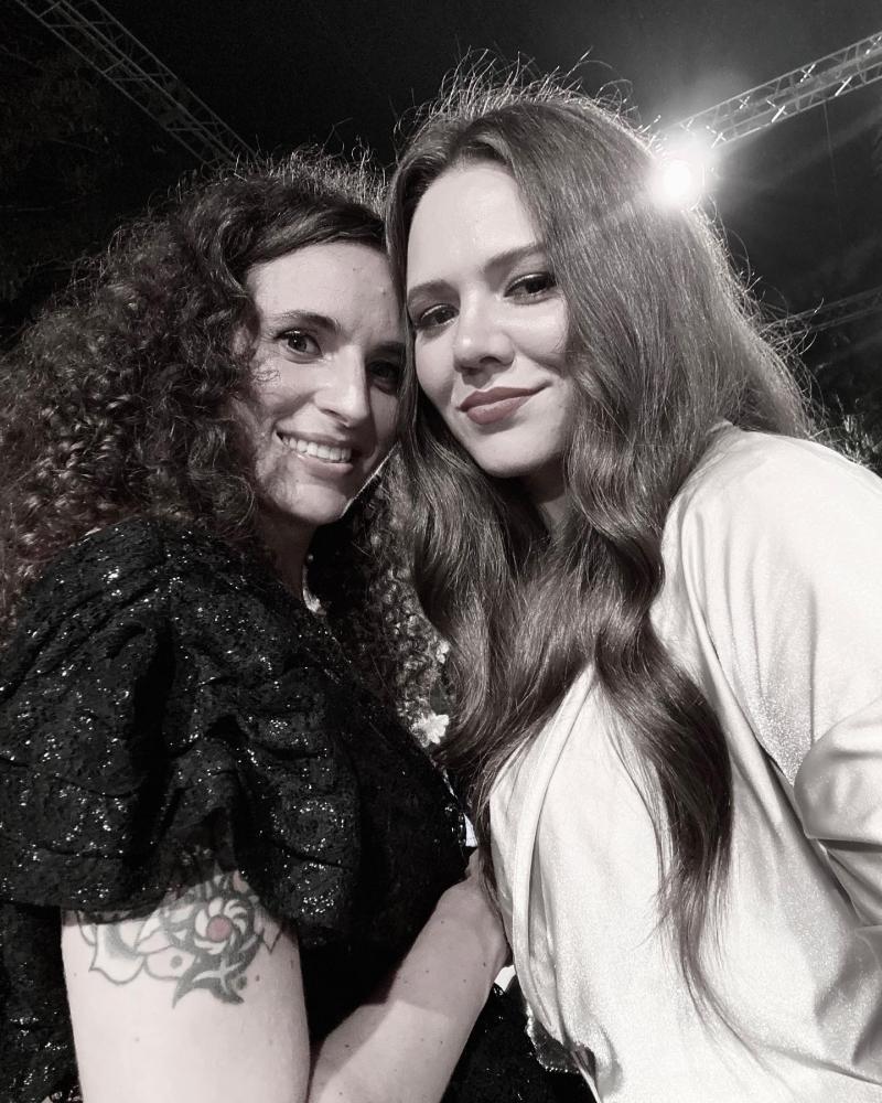 Instagram - Joy Huerta y Diana Atri