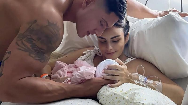 La cuestionada foto de Emilia Dides y Sammis Reyes - Instagram @emiliadides