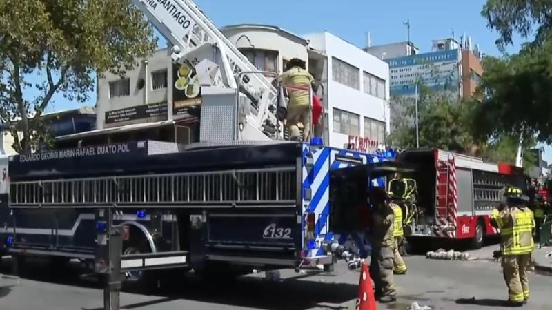 Reportan incendio en pleno Barrio Meiggs - T13