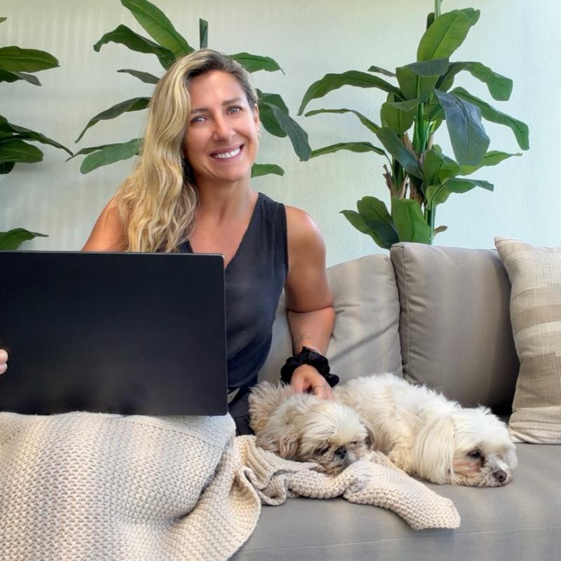 Instagram - Macarena Tondreau y su perrita fallecida