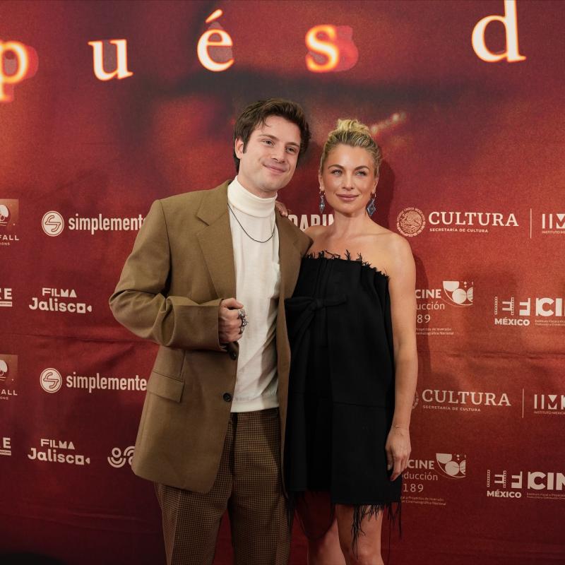 Instagram - Ludwika Paleta (María Joaquina) y su hijo Nicolás Haza