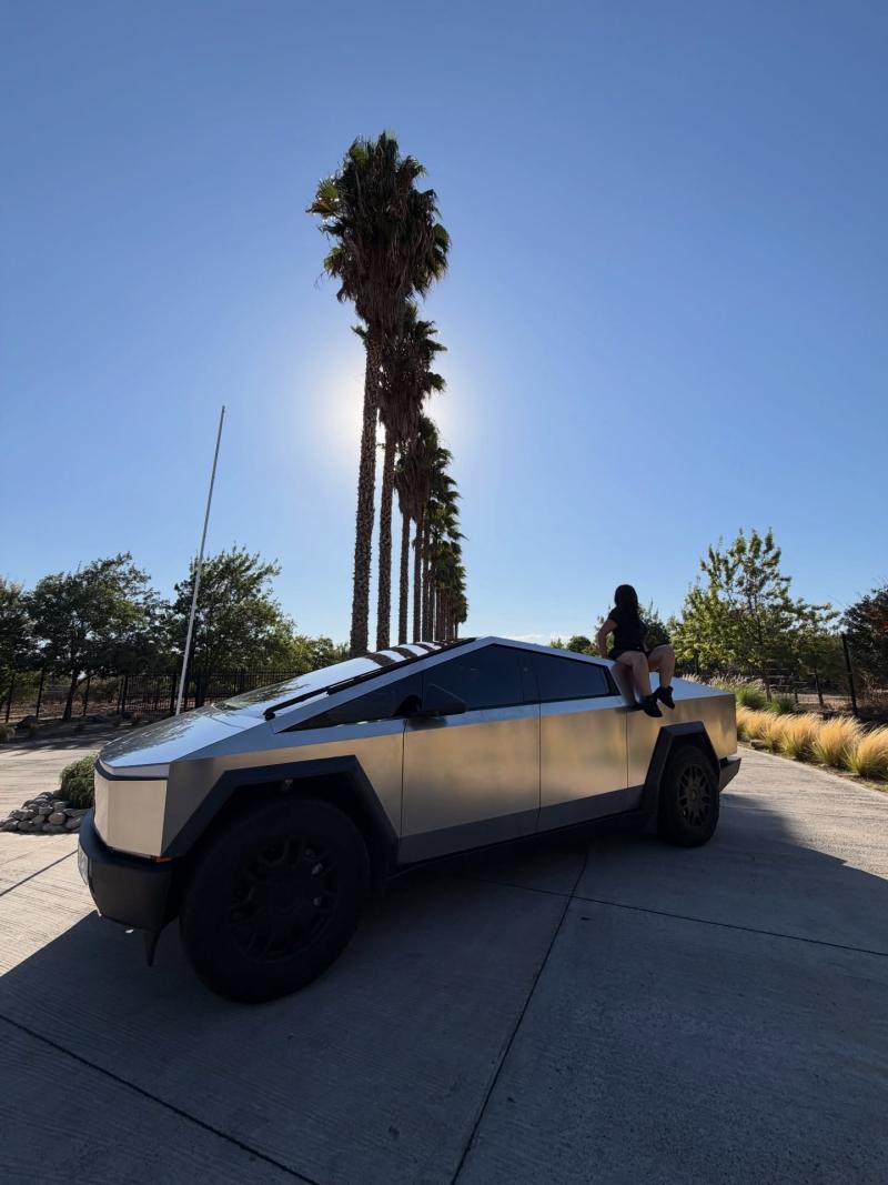 Instagram - Naya Fácil