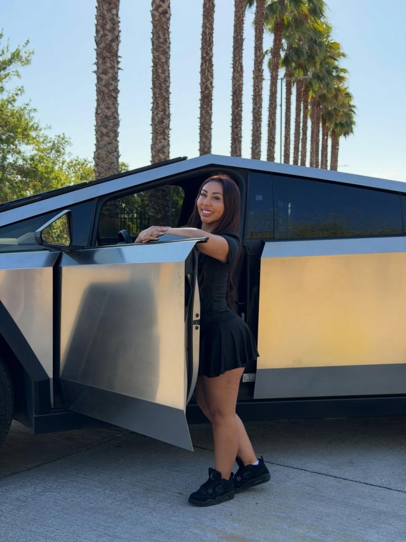 Instagram - Naya Fácil