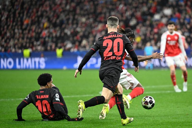 El insólito penal que le dio el empate al Arsenal en Champions - AFP