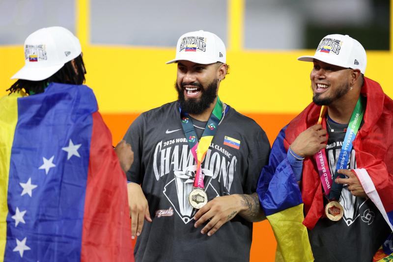 AFP - Selección de Venezuela celebrando triunfo de béisbol