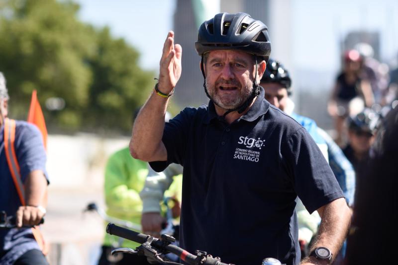 T13 - Ministro Poduje apunta contra Orrego por ciclovía de $8 mil millones: “Debe ser la más cara de la historia” | Contexto - Agencia UNO