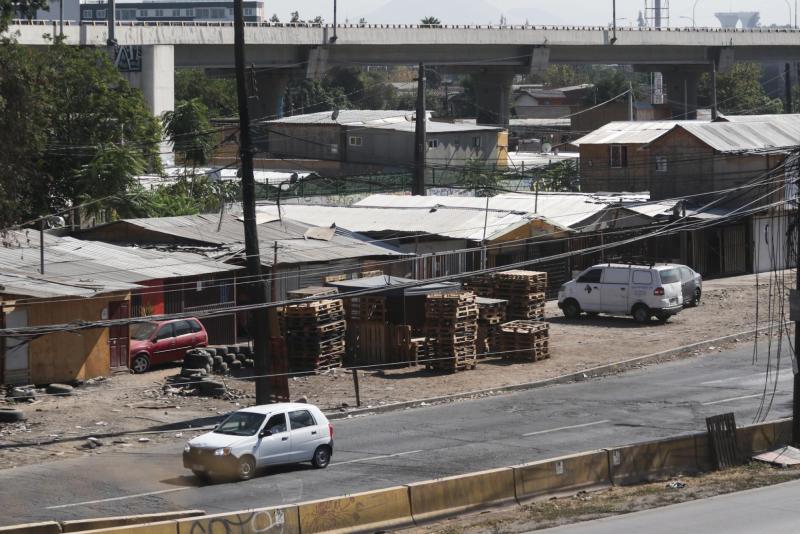 Agencia Uno - Campamento donde fue enterrado Ronald Ojeda