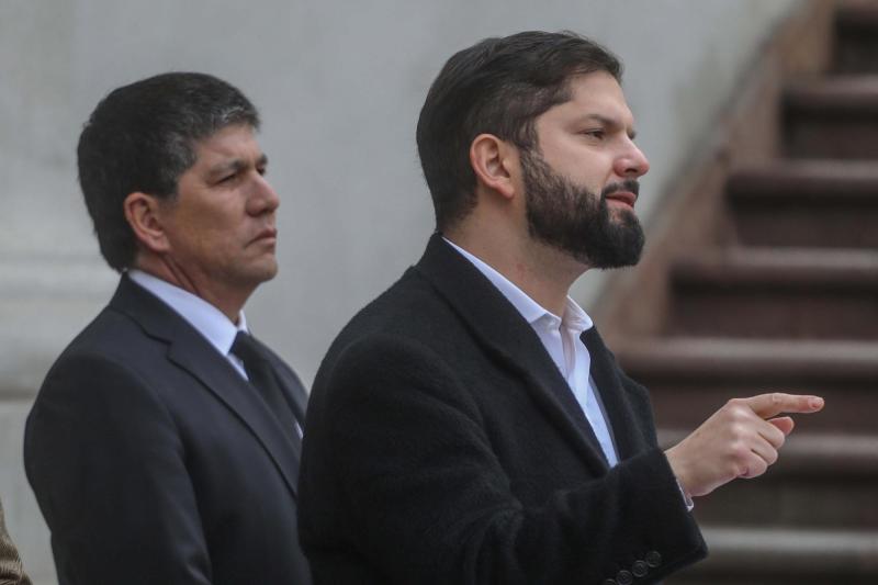 Agencia Uno- Presidente Gabriel Boric y exsubsecretario Manuel Monsalve